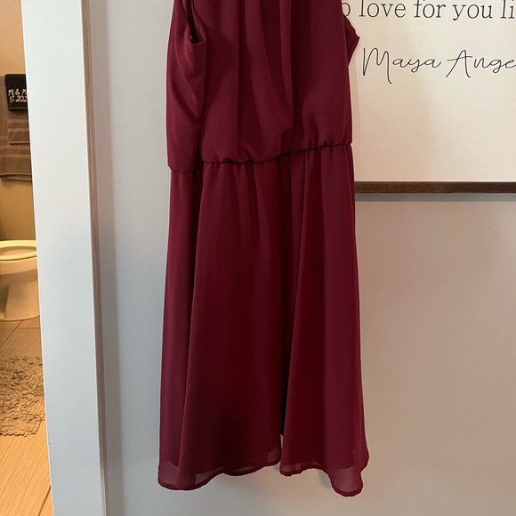 Flowy chiffon dress - Picture 2 of 3